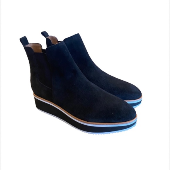 Antonio Melani Brexton Wedge Bootie - Picture 1 of 7